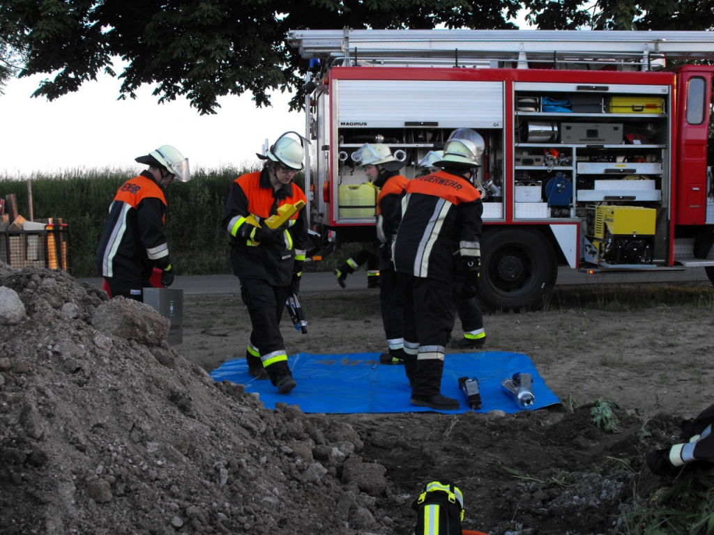 Übung Tiefbauunfall