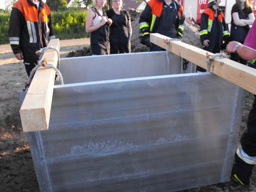 Übung Tiefbauunfall